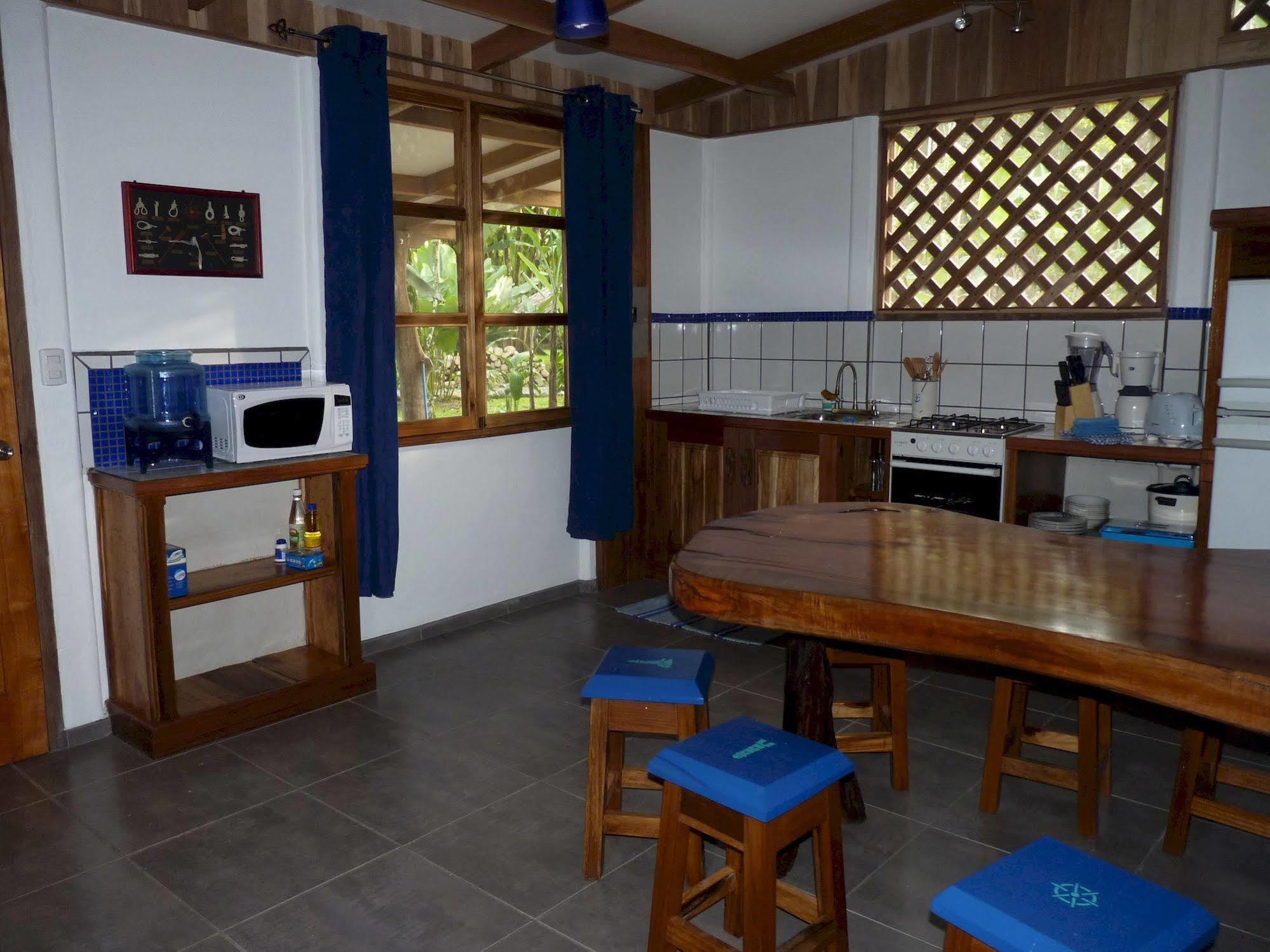 3 Bamboo Eco Lodge Cahuita Zewnętrze zdjęcie